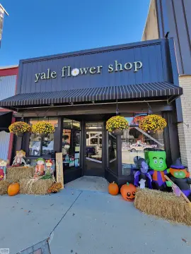 Storefront with Open Retail Floor