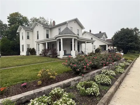 Duplex With Patio