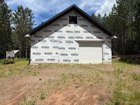 Recreation Land with Garage