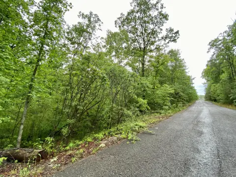 Land Near Lake Cumberland