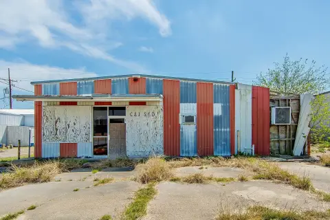 Houma Commercial Property For Sale