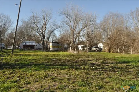 Residential Lot in Mart, TX
