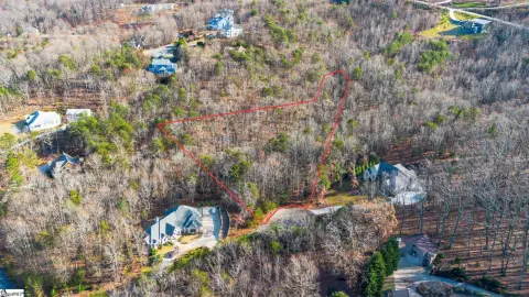 4-Acre Homesite with Mountain Views