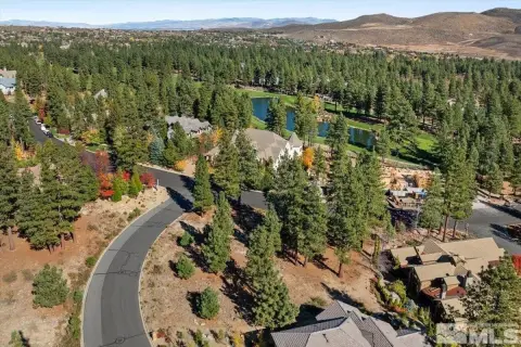 Reno Land in Golf Community