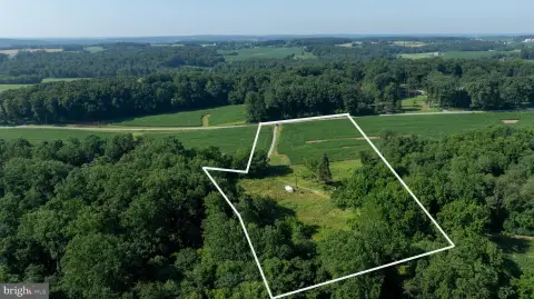 7.39 Acres in Delta, PA