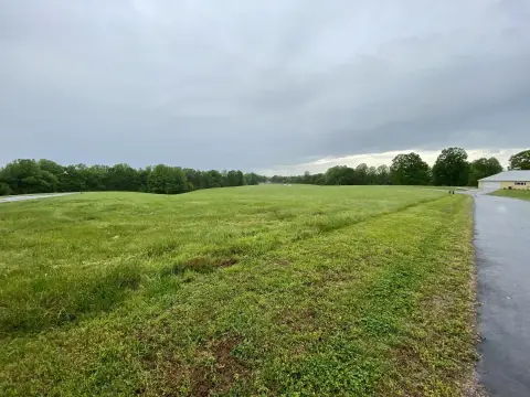 Residential Land in Russell Springs