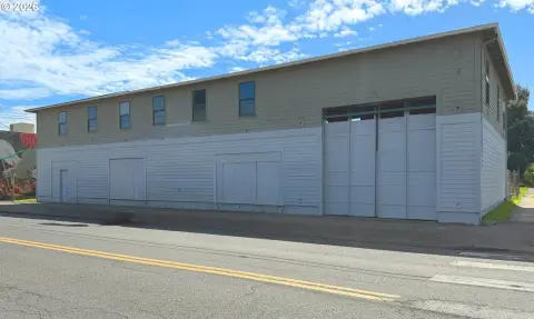 Mixed-Use Commercial Building