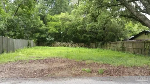 Pensacola Land Ready to Build