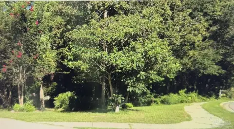 Residential Lot in Pensacola, FL