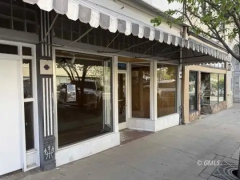 Historic Globe Commercial Building For Sale