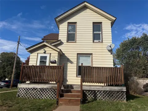 Duplex with Unit Decks