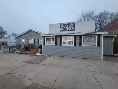 Turnkey Bar & Grill Building