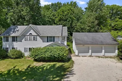 Income Duplex and Single-Family Package