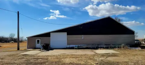 Conde, SD Commercial Building