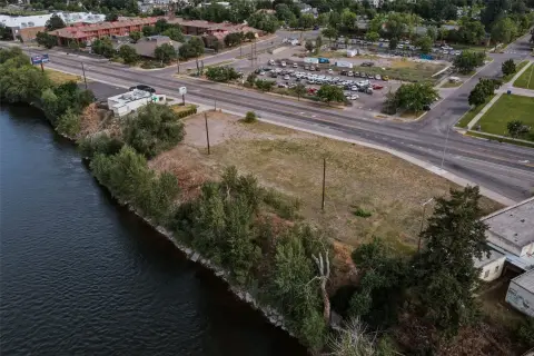 Commercial Land with River Frontage