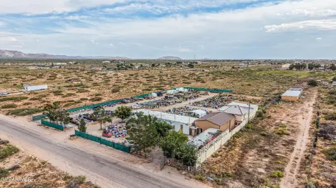 El Paso Showroom with Views