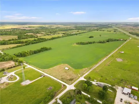 Productive Farmland Near Sheldon, Missouri