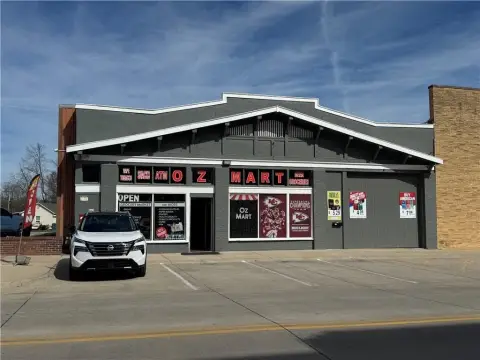 Osawatomie Grocery Store with Gaming