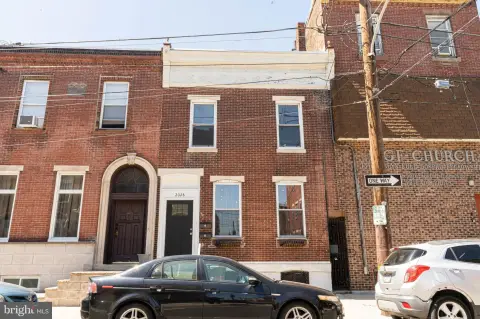 East Passyunk Crossing Duplex