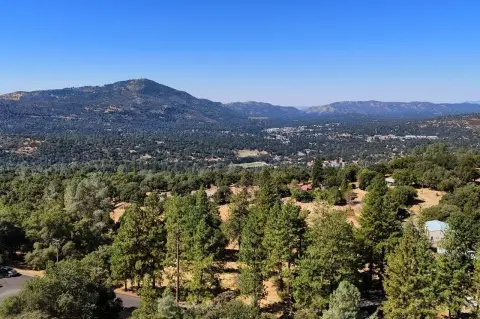 Oakhurst Land in Woodcrest Estates