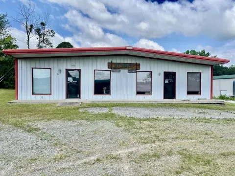 Versatile Commercial Building with Office Space
