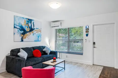 Renovated Multifamily Building Near Biscayne Bay