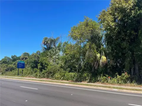 Commercial Land Build-to-Suit Lot