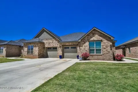 Duplex with Two-Car Garages