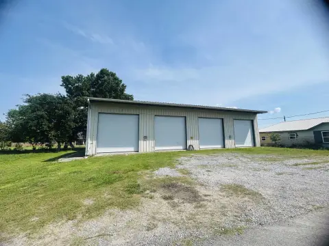Cut Off Storage Building