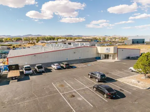 Elko Industrial Building For Lease