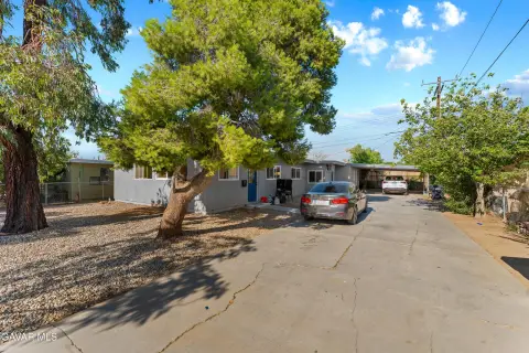 Renovated Duplex with Two Residences