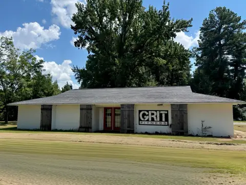 Texarkana Mixed-Use Commercial Property