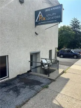 Flexible Open-Plan Office Space
