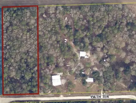 Residential Land in Live Oak