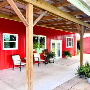 Custom Barndominium on 21+ Acres