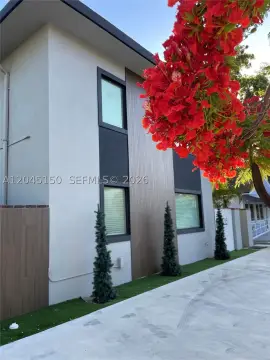 Fourplex with Residential Office Flexibility