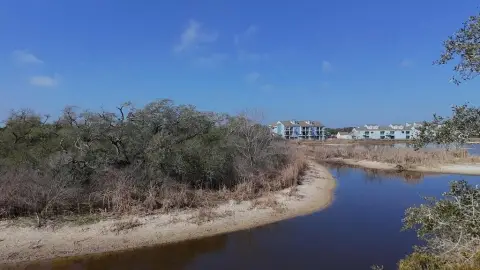 Lakefront Acreage in Rockport, Texas