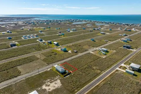 Residential Lot in Growing Community