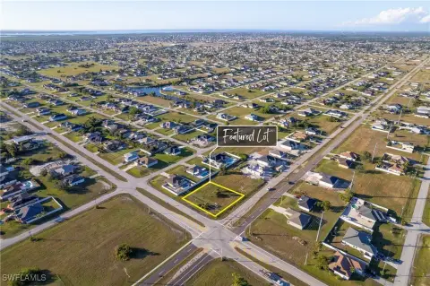 Land in Growing Cape Coral