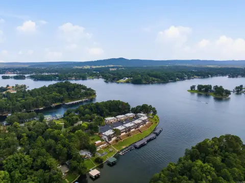 Turnkey 2-Bedroom Condo with Boat Slip