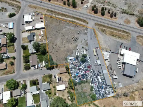 Self-Storage Facility with Storage Yard