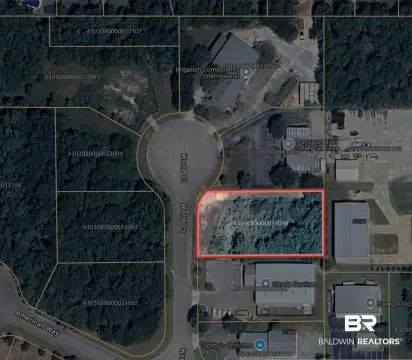 Commercial Land with Street Utilities