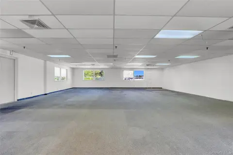 Wantagh Retail/Office/Storage Space
