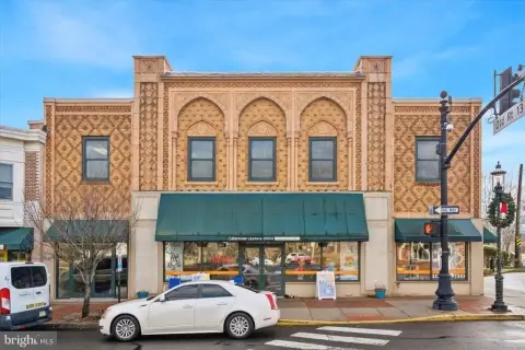 Bristol Office Condo with Conference