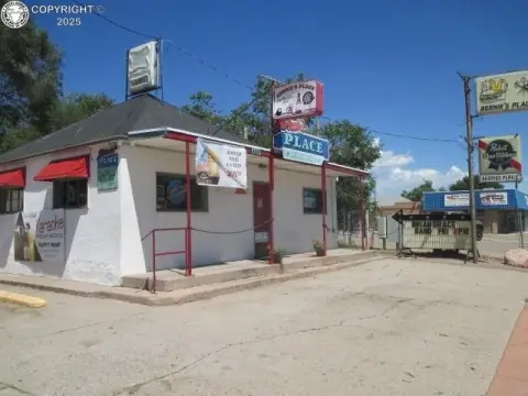 Bar & Grill Restaurant