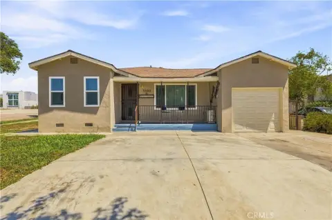 Remodeled Three-Structure Triplex