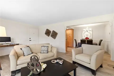 Single-Level Residential Income Property