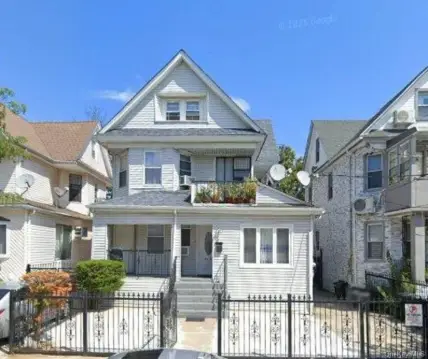 Richmond Hill Income-Producing Multifamily Property