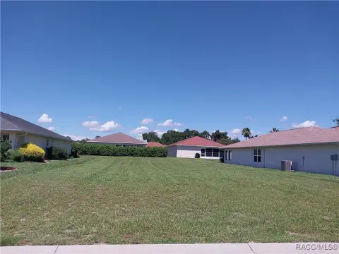 Land in Arbor Lakes Community