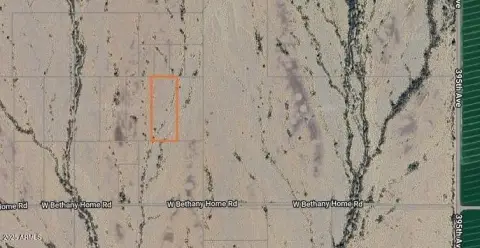 Expansive Desert Land in Tonopah